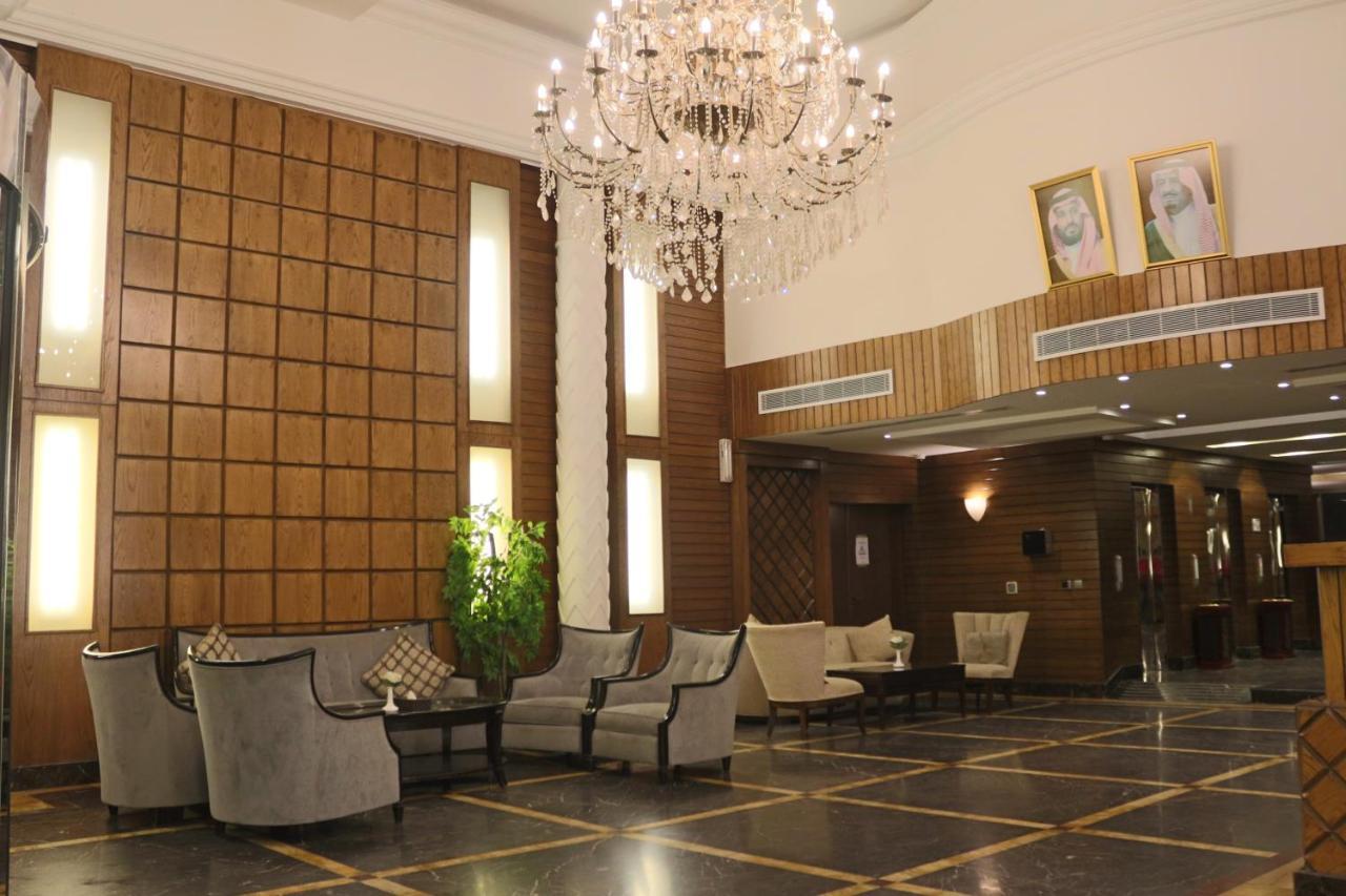 Valencia Hotel Suitesアル・コバール エクステリア 写真