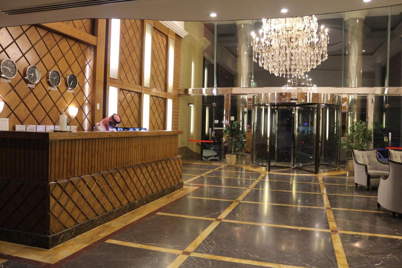 Valencia Hotel Suitesアル・コバール エクステリア 写真
