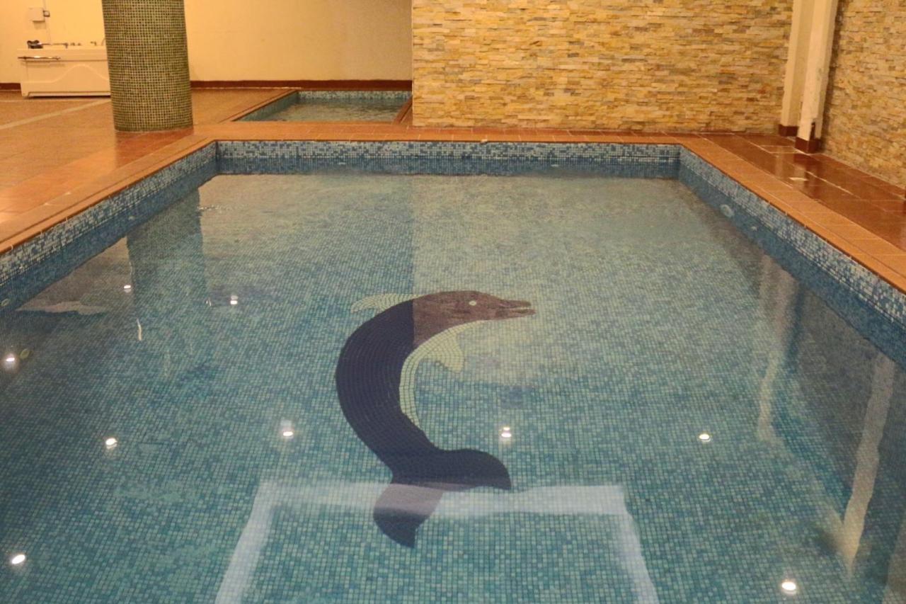 Valencia Hotel Suitesアル・コバール エクステリア 写真