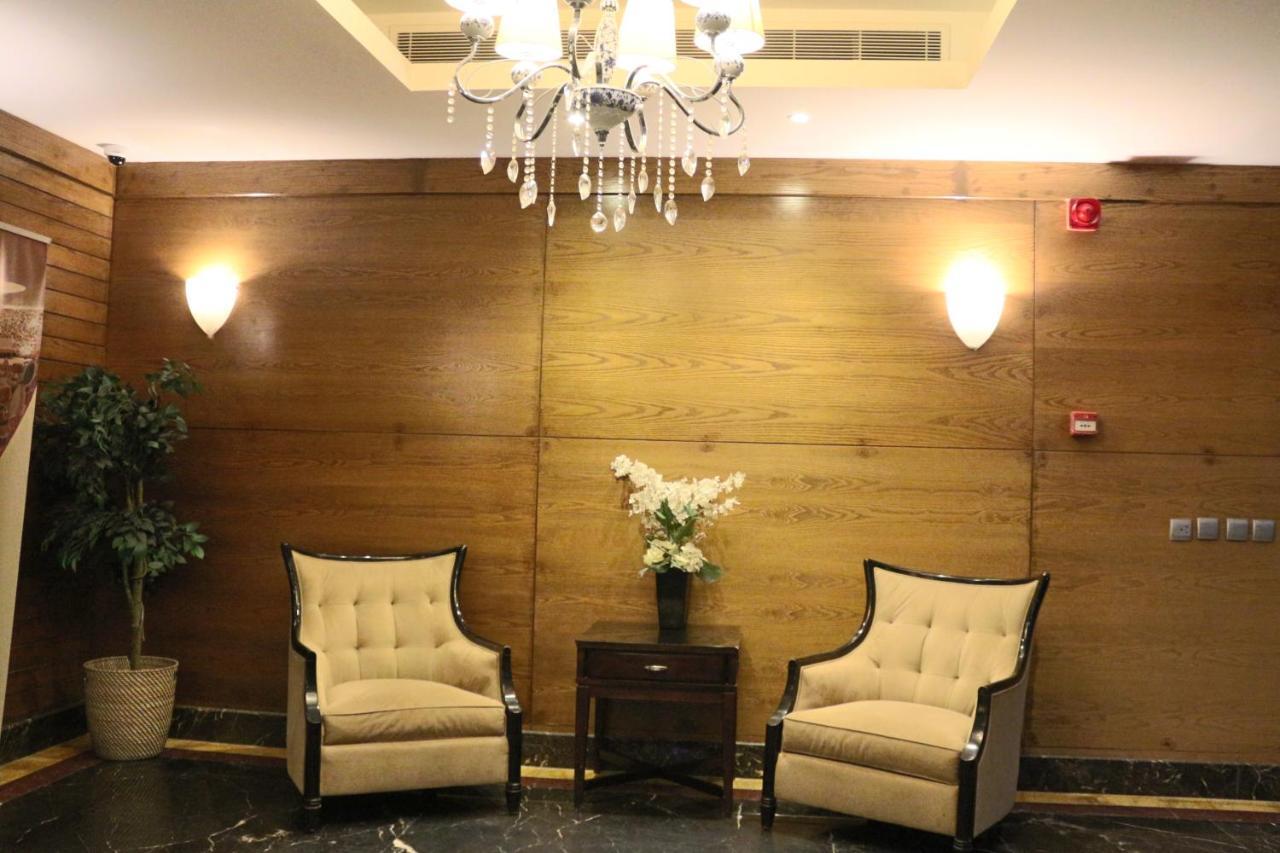 Valencia Hotel Suitesアル・コバール エクステリア 写真